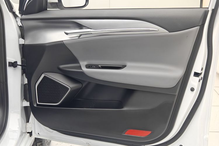 吉利几何G6 2022款 480 新智型中控内饰7007