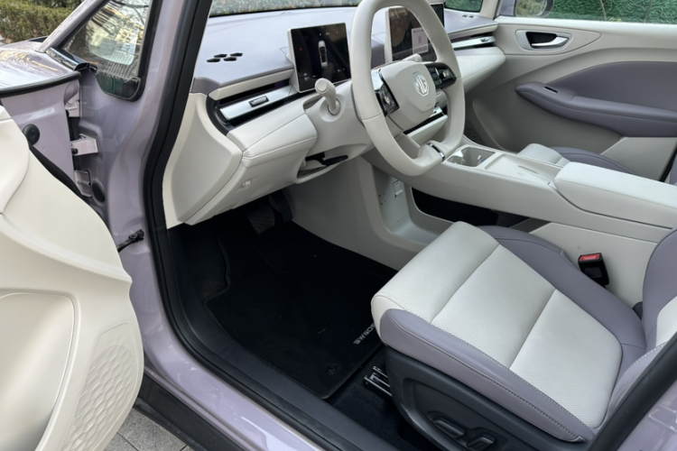 名爵 MG4 EV 2026款 437 自由版中控内饰7002