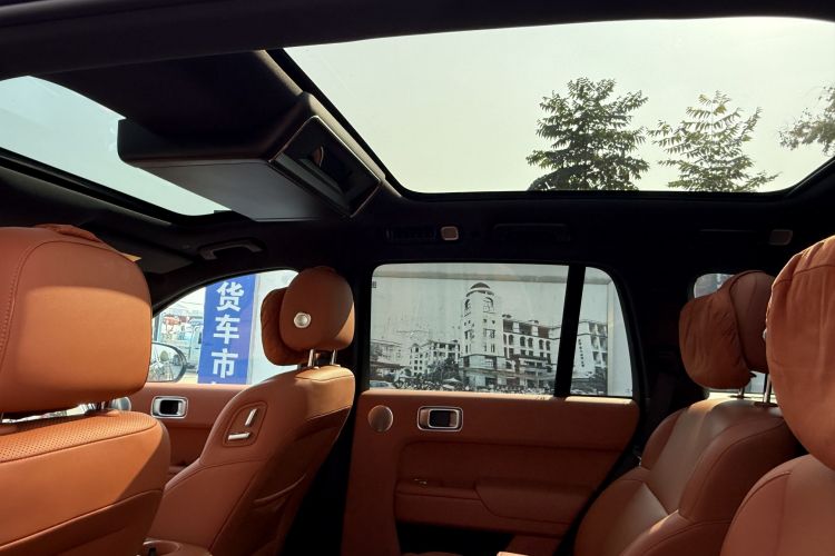 理想汽车 理想L8 2023款 Air中控内饰7013