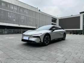 小鹏P7+ 2024款 长续航 Max