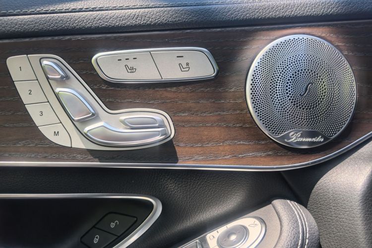 奔驰GLC 2021款 GLC 260 L 4MATIC 豪华型中控内饰7007