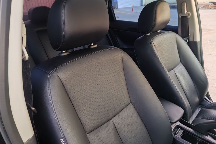 日产 轩逸 2016款 1.6XL  CVT尊享版中控内饰7008