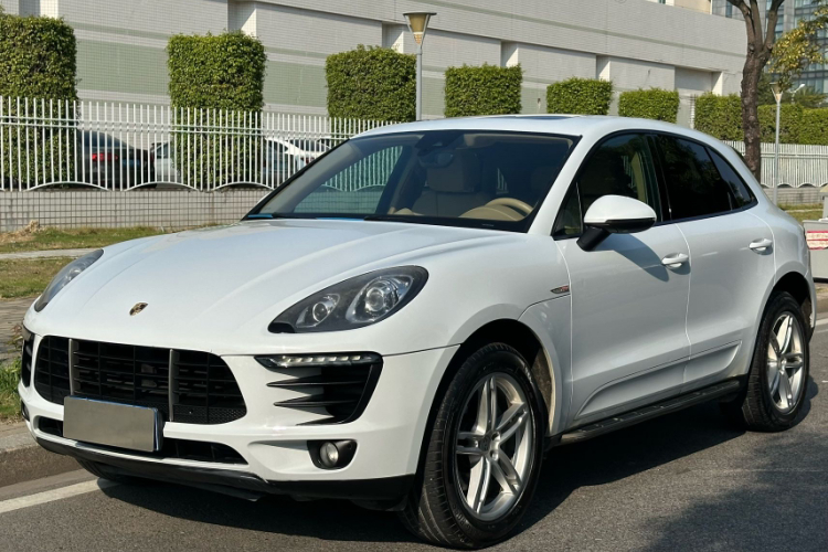 保时捷 2017款  Macan 2.0T车身外观6005