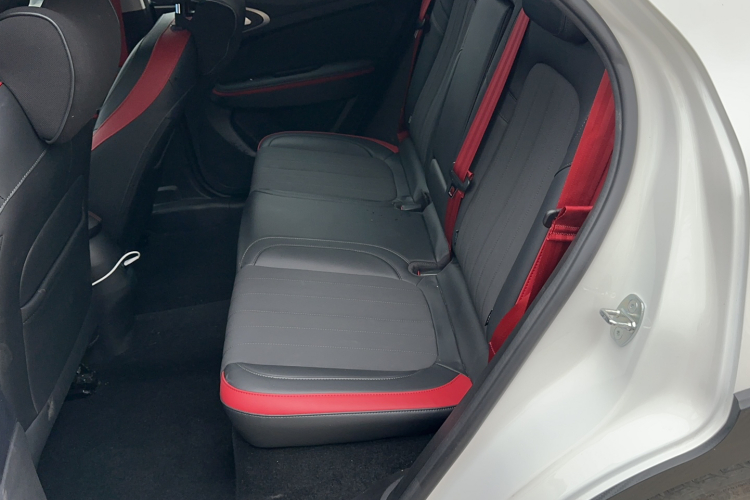 欧拉好猫GT 2022款 木兰版 480km长续航 标准版 135kW中控内饰7001