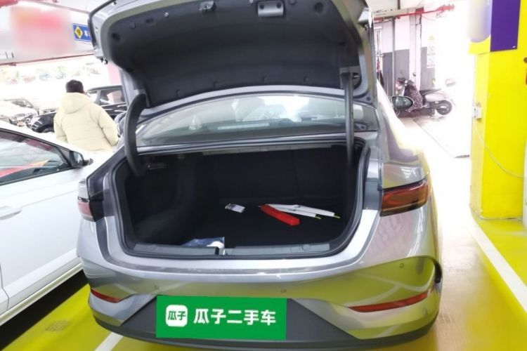 比亚迪 秦PLUS 2025款 DM-i 智驾版 55KM领先型中控内饰7006