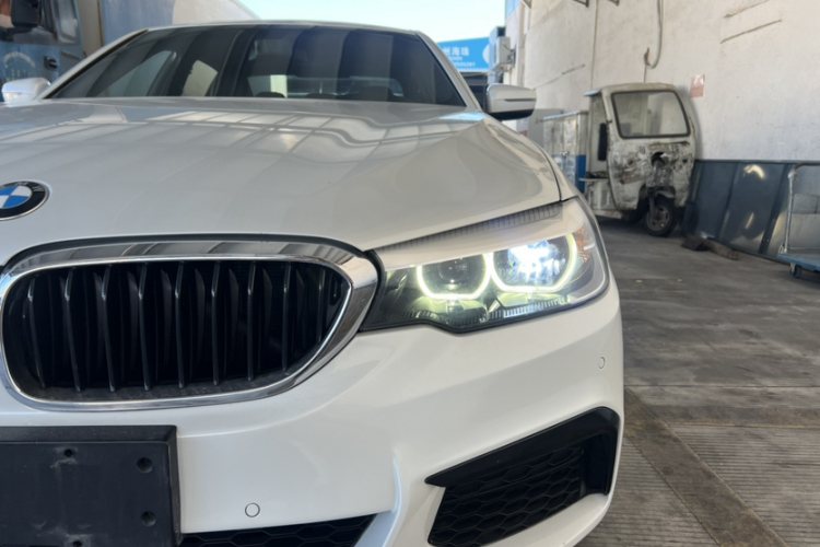 宝马5系 2020款 525Li M运动套装局部细节36