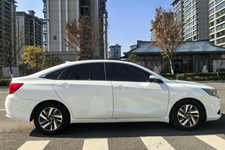 本田 凌派 2019款 180Turbo CVT豪华版 国VI车身外观6003