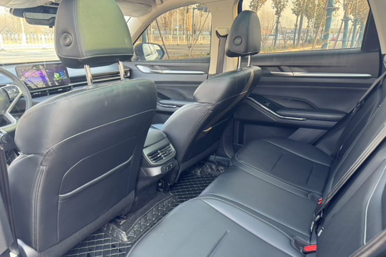 哈弗H6 2021款 第三代 1.5T 自动两驱Max中控内饰7003