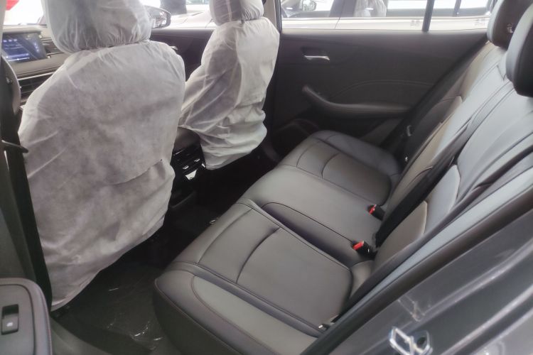 荣威i5 2023款 1.5L CVT豪华版中控内饰7007