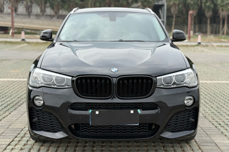 宝马X4 2016款 xDrive20i M运动型车身外观6001