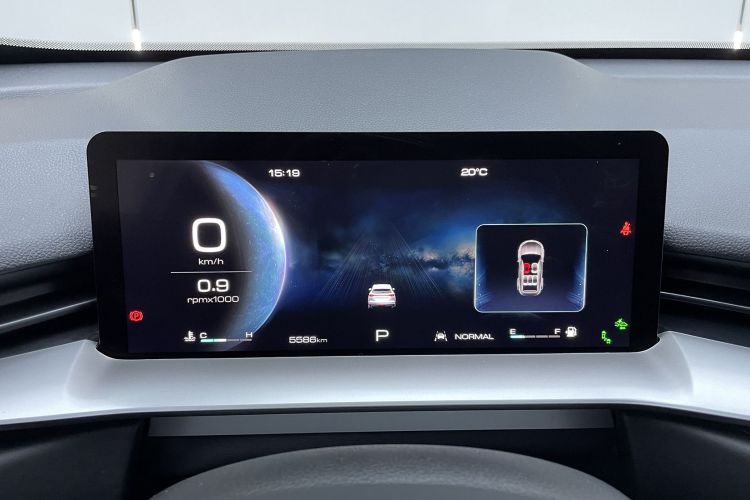 哈弗H6 2021款 第三代 2.0T 自动两驱Max中控内饰15