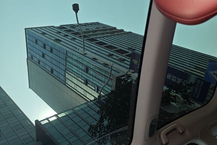 小鹏P7 2022款 670N+局部细节22