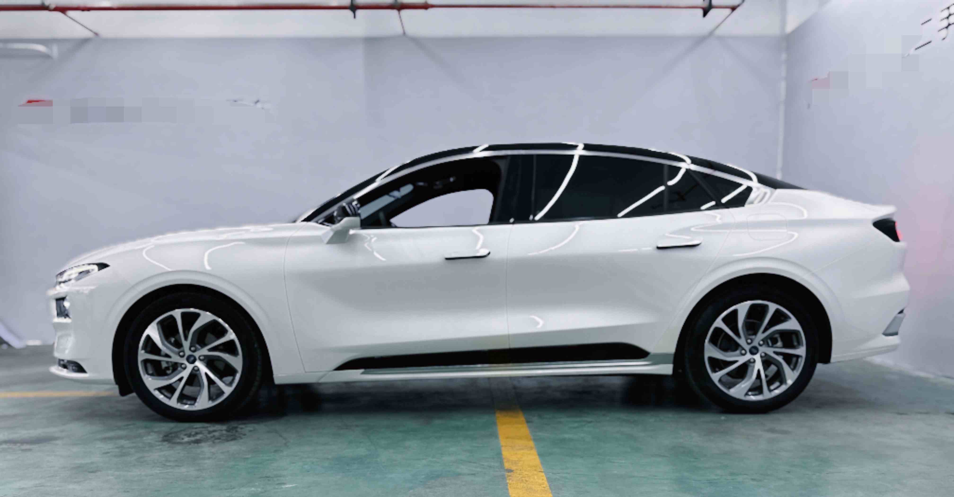 福特 蒙迪欧 2023款 EcoBoost 245 至尊型(4)
