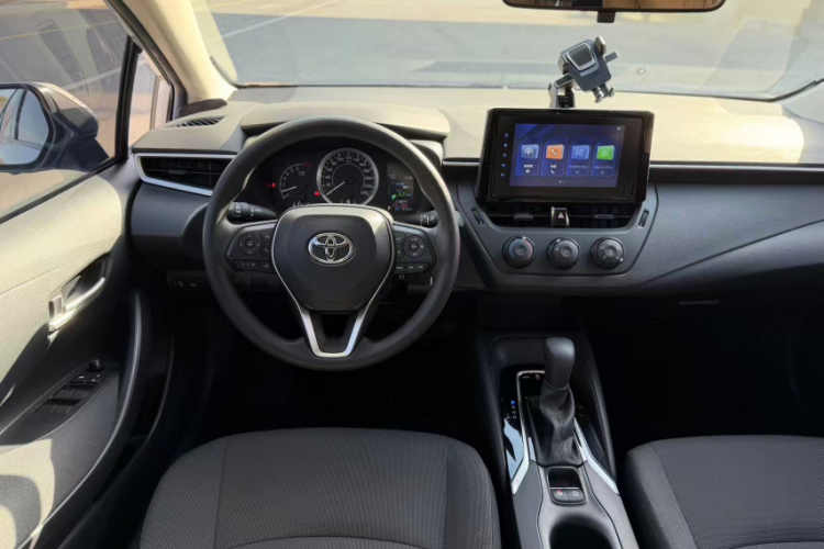 丰田 卡罗拉 2022款 TNGA 1.5L CVT先锋版中控内饰7006
