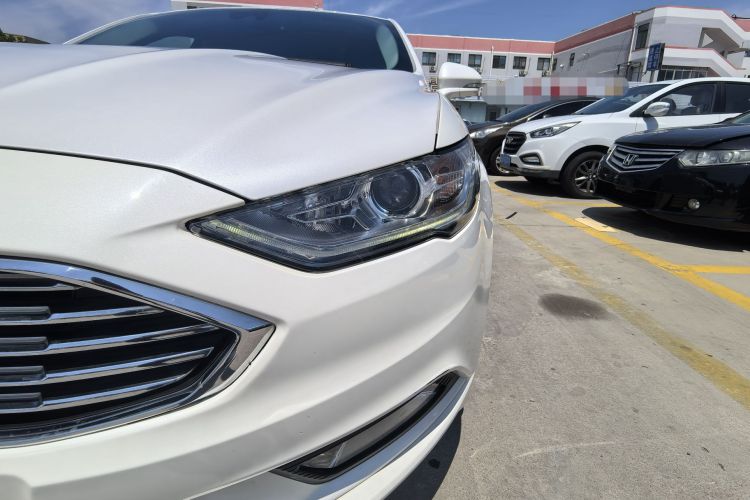 福特 蒙迪欧 2017款 EcoBoost 200 时尚型局部细节36