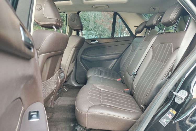 奔驰GLE 2016款 GLE 400 4MATIC中控内饰7001