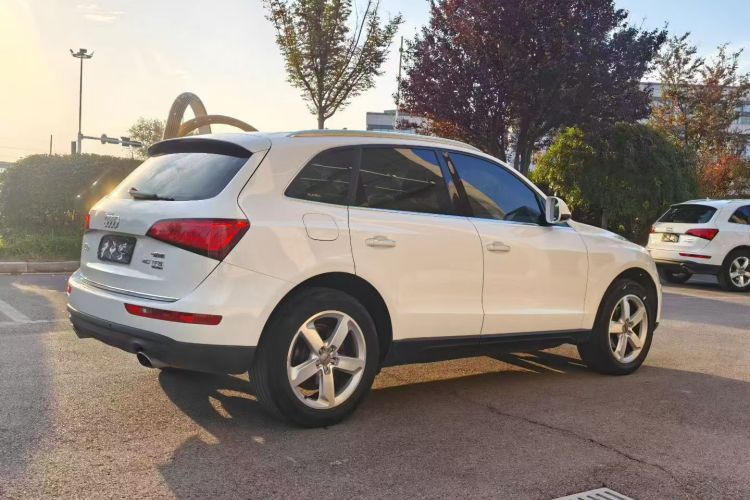 奥迪Q5 2016款 40 TFSI 技术型车身外观6004