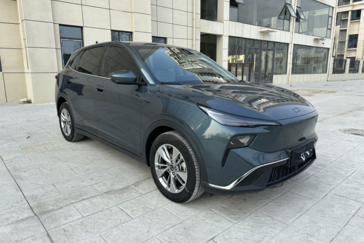 奔腾 悦意03 2025款 565km 悠享版车身外观6005