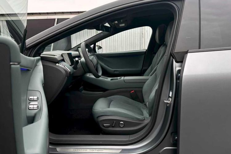 小鹏P7+ 2024款 限定版 Max中控内饰7001