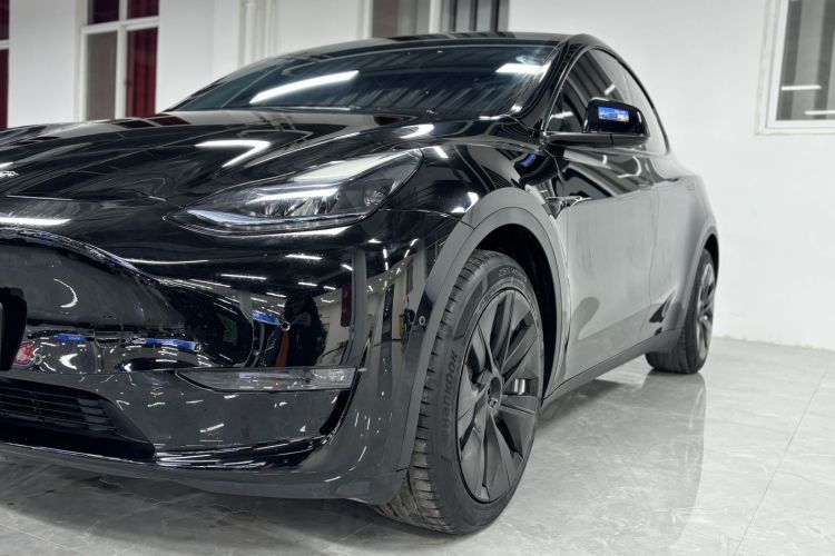 特斯拉 Model Y 2023款 长续航全轮驱动版车身外观6006
