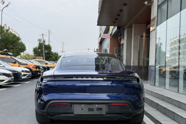 保时捷 2020款 Taycan车身外观6004