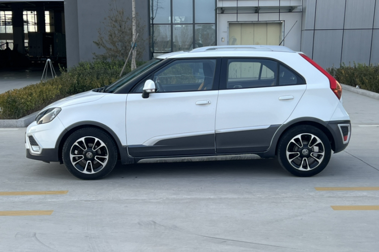 名爵3SW 2015款 1.5L AMT精英型车身外观6005