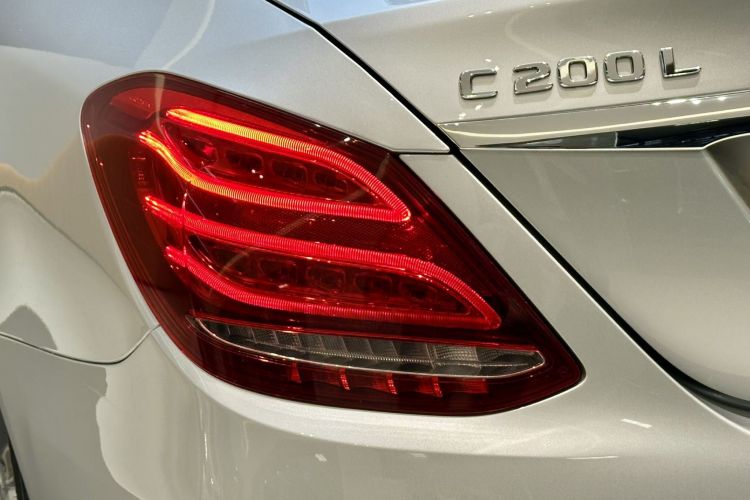 奔驰C级 2017款 C 200 L 运动版车身外观6008