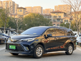 丰田 格瑞维亚 2023款 2.5L混动 舒适版