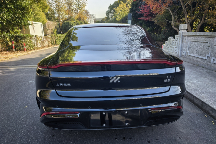 智己汽车 智己L7 2022款 Dynamic车身外观6004