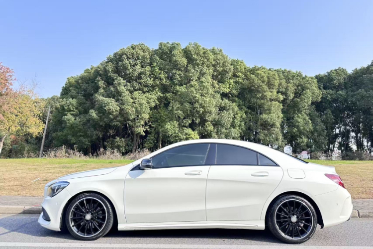 奔驰CLA 2016款 改款 CLA 220 4MATIC车身外观6007