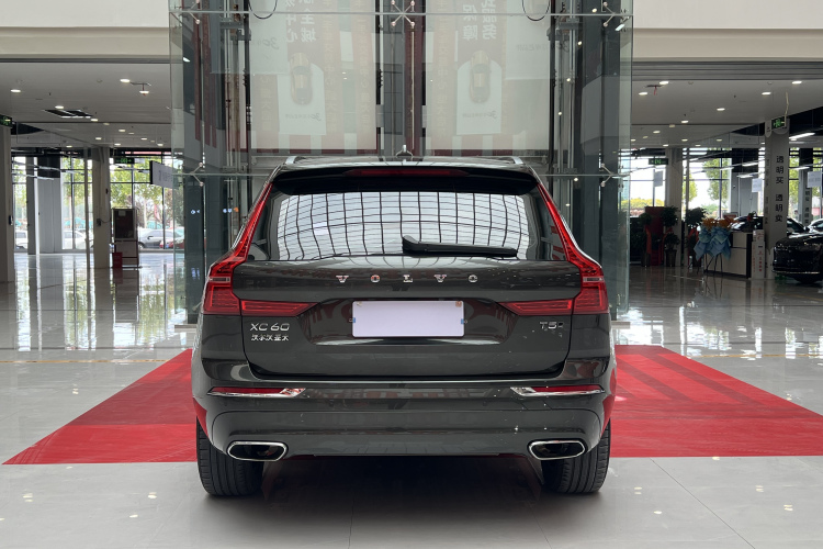 沃尔沃XC60 2021款 T5 四驱智远豪华版车身外观6004