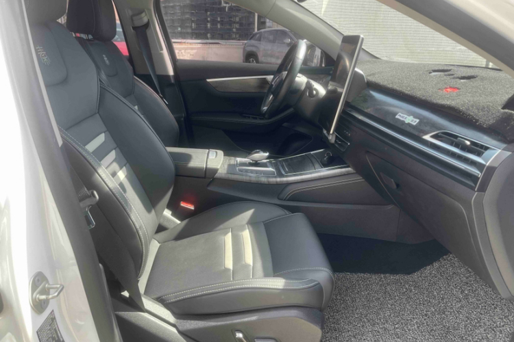 比亚迪 秦Pro新能源 2019款 DM 1.5TI 自动领航版中控内饰7003