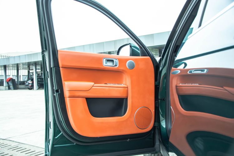 理想汽车 理想L9 2024款 Ultra中控内饰7008