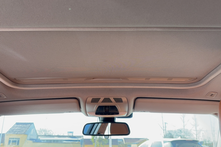 宝马3系 2016款 320Li 进取型局部细节22