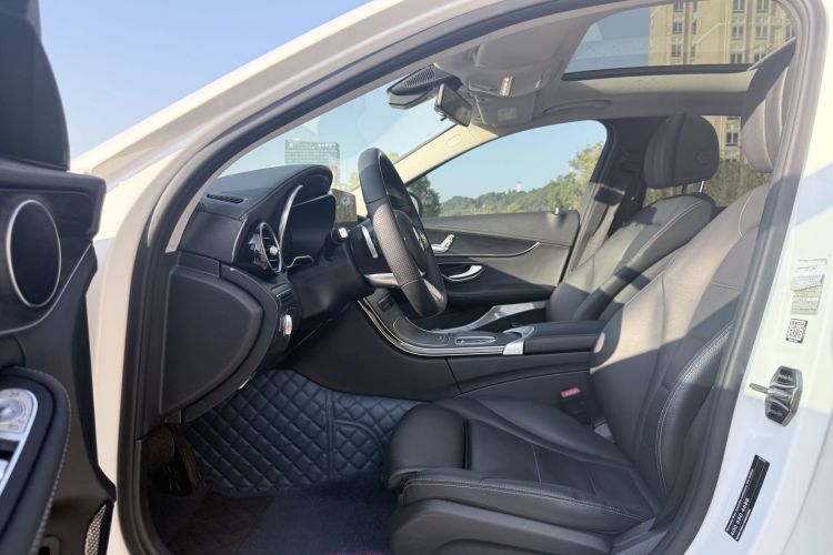 奔驰C级 2021款 C 200 L 时尚型运动版中控内饰7002