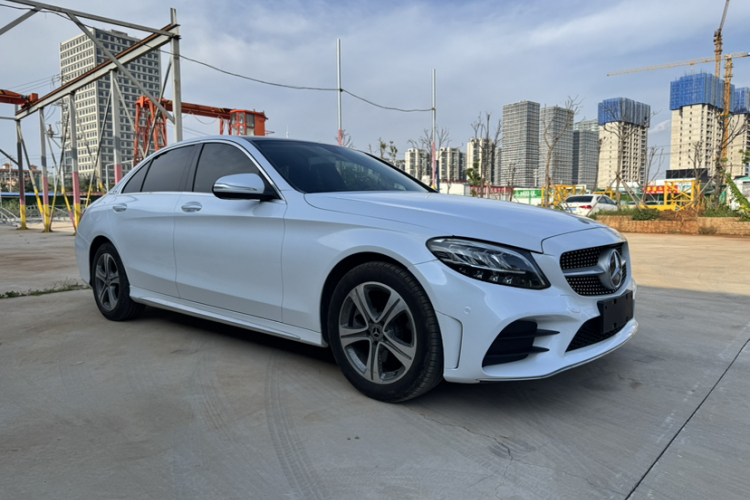 奔驰C级 2019款 改款 C 260 L 运动版车身外观6001