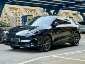 智己汽车 智己LS6 2025款 灵蜥智驾版