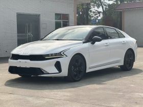 起亚K5 2021款 270T CVVD 焕新版