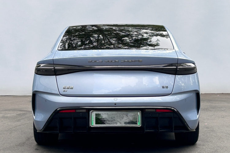 比亚迪 海豹 2023款 冠军版 550km 尊贵型车身外观6002