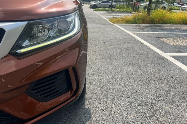 吉利汽车 远景X6 2020款 1.4T CVT尊贵型车身外观6002