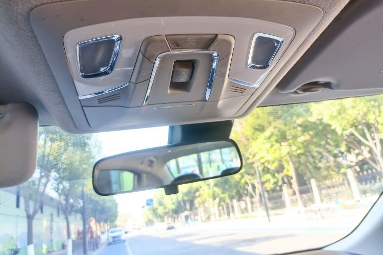 日产 轩逸 2024款 经典 1.6XL CVT豪华版局部细节9011