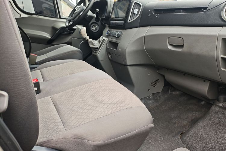 江汽集团 星锐 2021款 2.2T 捷运王快运型中控内饰7004