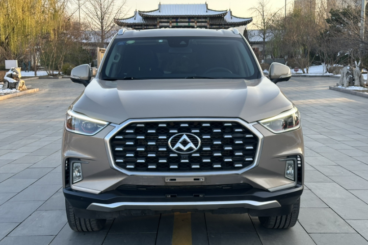 上汽大通MAXUS D90 2017款 2.0T 自动两驱 天王星车身外观6001