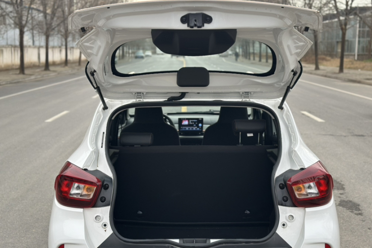 东风纳米EX1 2023款 PRO 轻风版闪电型局部细节23