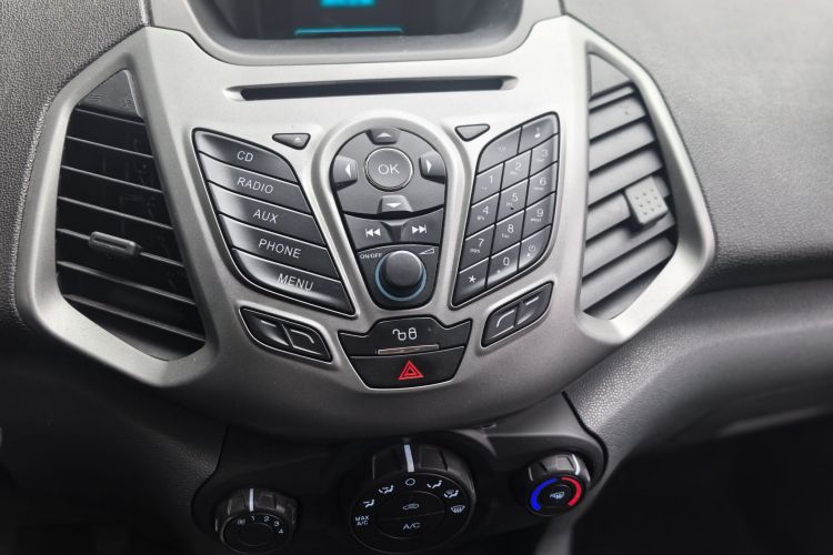 福特 翼搏 2017款 1.5L 手动舒适型中控内饰7011