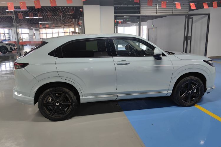 本田 e:NP1 极湃1 2023款 420km 见极版车身外观6002