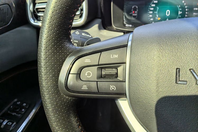 领克03 2018款 1.5TD DCT劲版 国V中控内饰7003