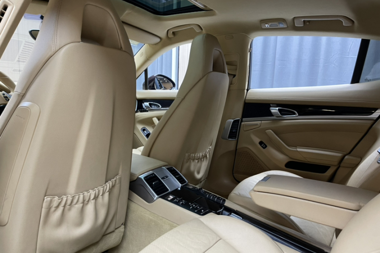 保时捷 2014款 Panamera 3.0T中控内饰7003