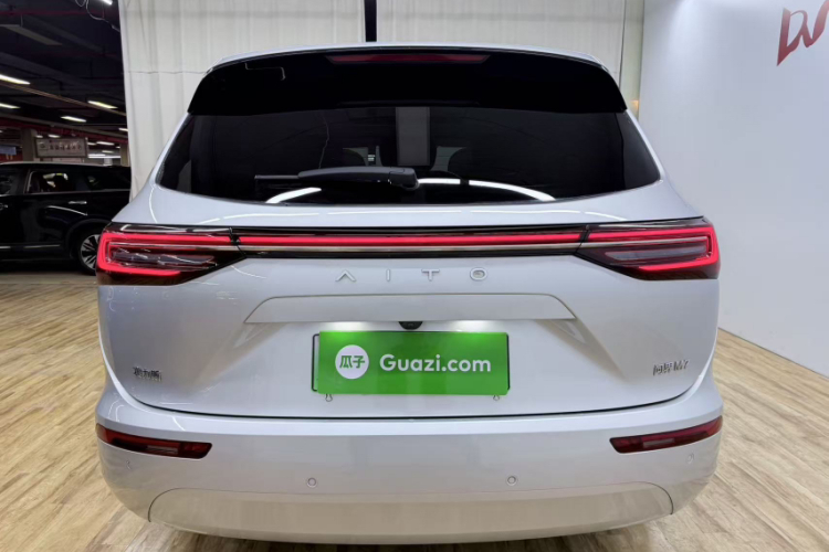 鸿蒙智行 问界M7 2024款 1.5T 后驱Plus版 5座车身外观6002