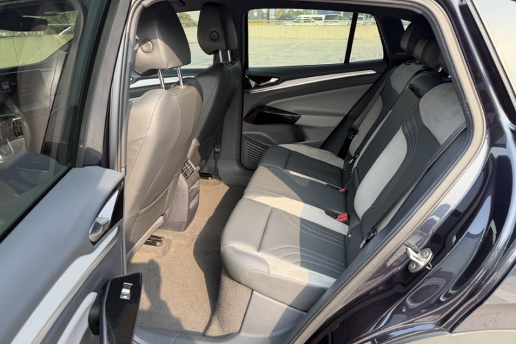 大众 ID.4 CROZZ 2021款 长续航PRO两驱版中控内饰7003